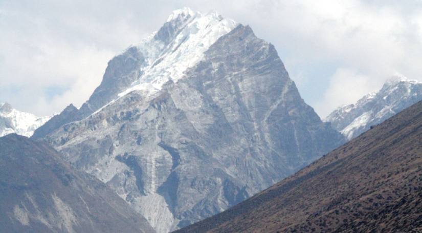 Lobuche East Climbing With Everest Base Camp