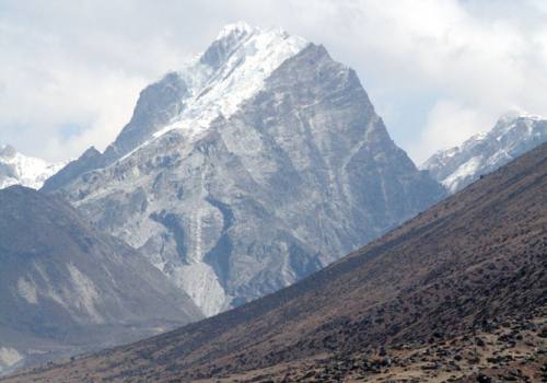 Lobuche East Climbing With Everest Base Camp
